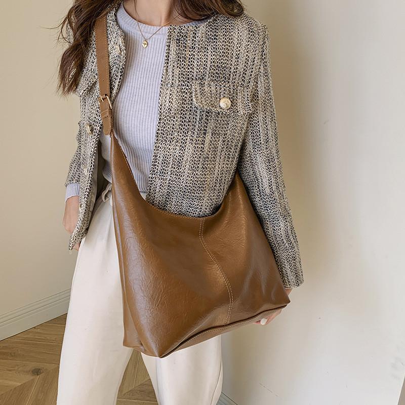 Stylish Commuter Tote Bag Womens Winter Trend Pu Leather Large Handbag