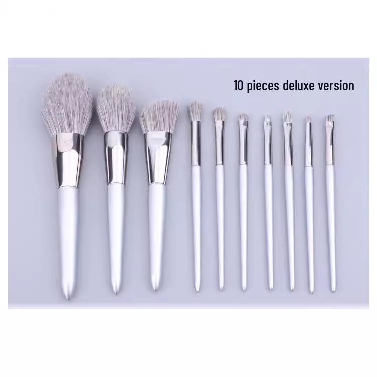 Moonlight Silver 12-Piece Makeup Brush Set: Super Soft Imitation Snow Fox Hair for Powder, Contour, and Eyeshadow.