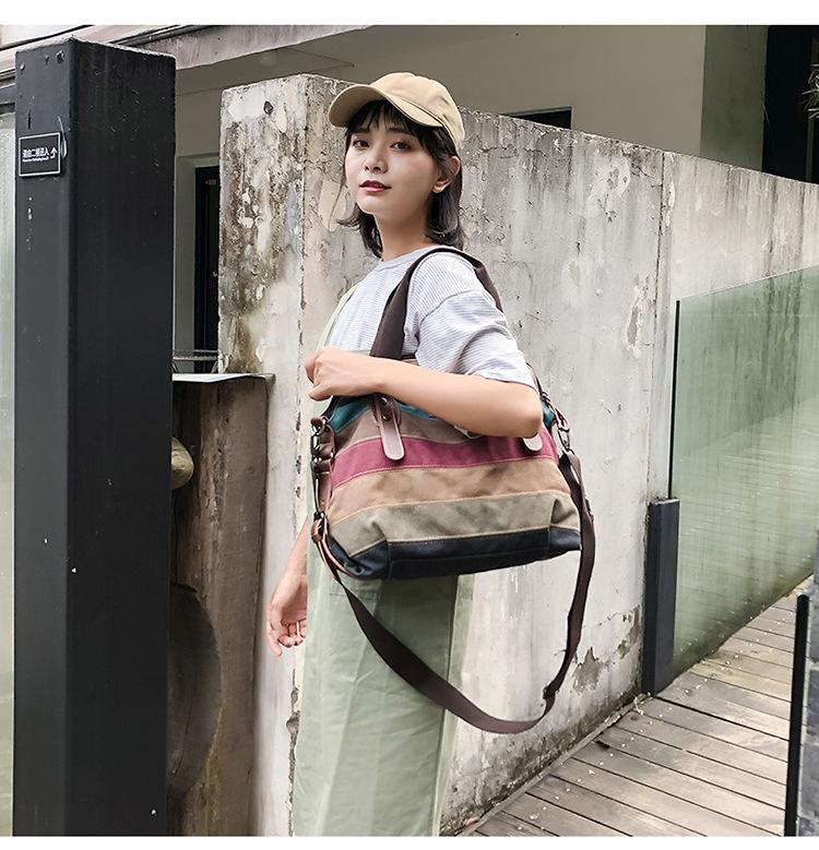 2024 Europeisk & Amerikansk Retro Canvas Regnbågs Patchwork Dam Stor Kapacitet Axelväska