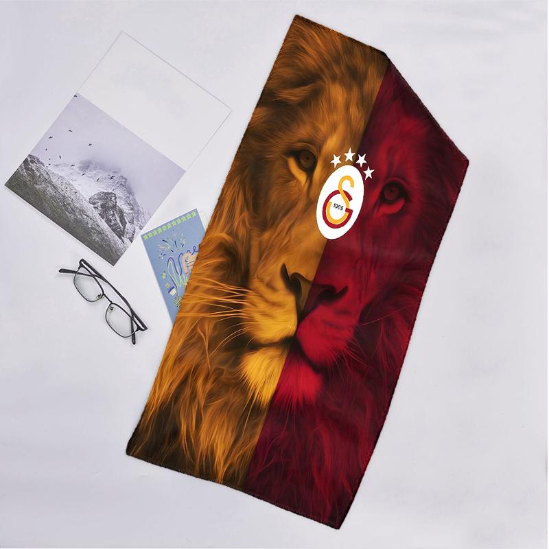 Galatasaray Fashion Beach Towel: Ideal for Summer Adventures Soft, absorbent and quick drying suitable for swimming and bathing
