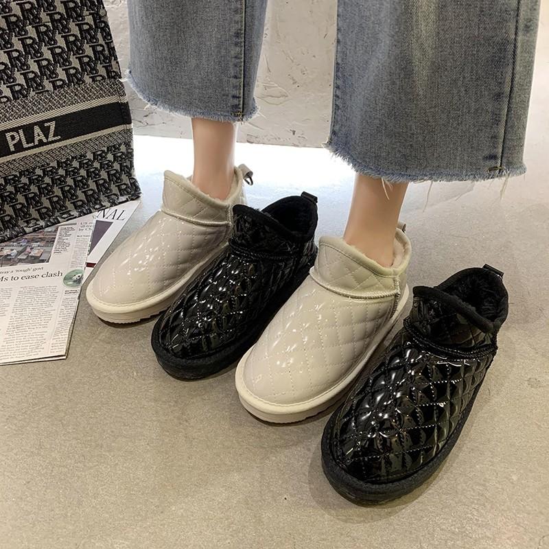 2024 New Women's Snow Boots Comfortable Warm Ankle Boots Women Winter Ladies Shoes Classic Thickened Fluff Chunky Boots Female