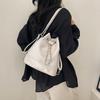 Schicke Kettenschultertasche für Damen Trendige Eimerform Mode 2024 Neue Kollektion