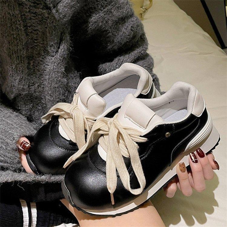 

Retro thick-soled leather women s new spring lightweight height increase versatile casual sports shoes 35 чорний