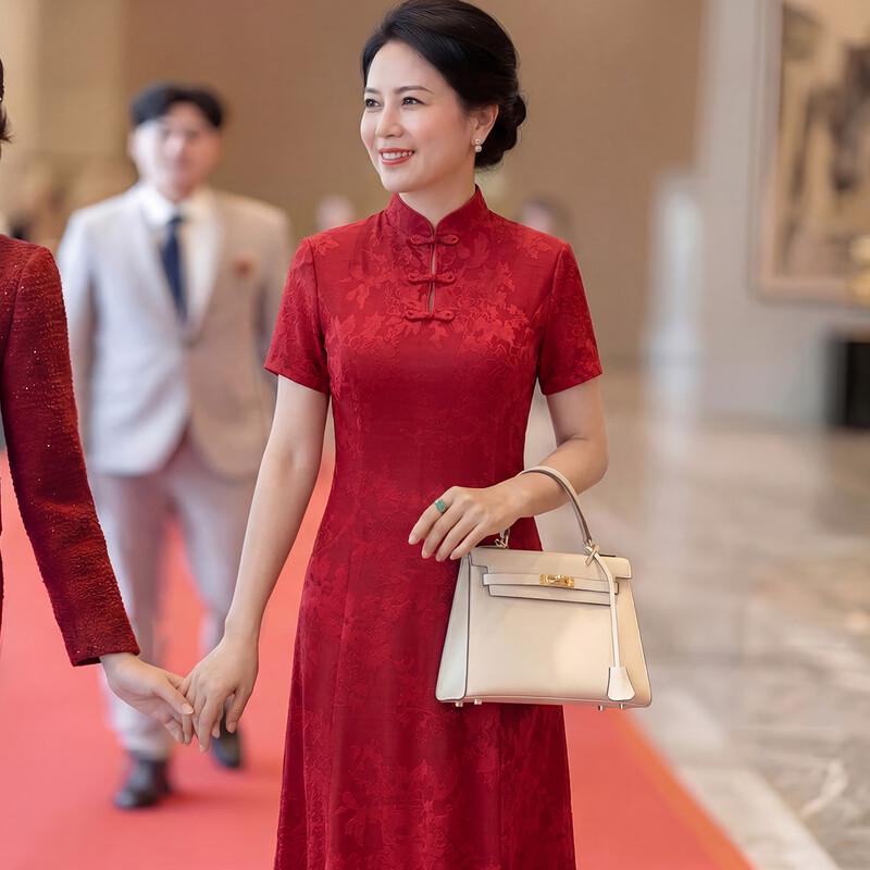 Elegant Chinese Style Mother's Banquet Dress