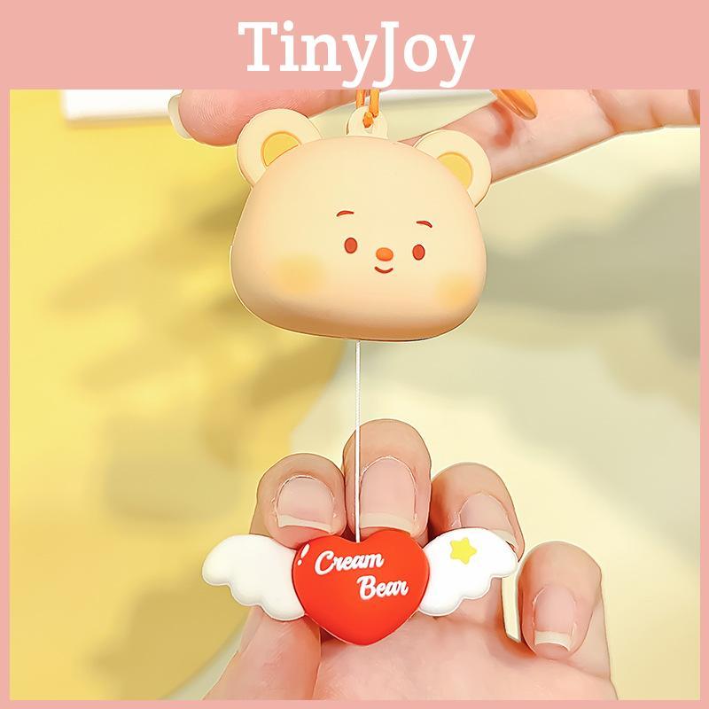 Whimsical Cream Bear Heart Pull Keychain Charming Cute Resin Gift For Keyrings