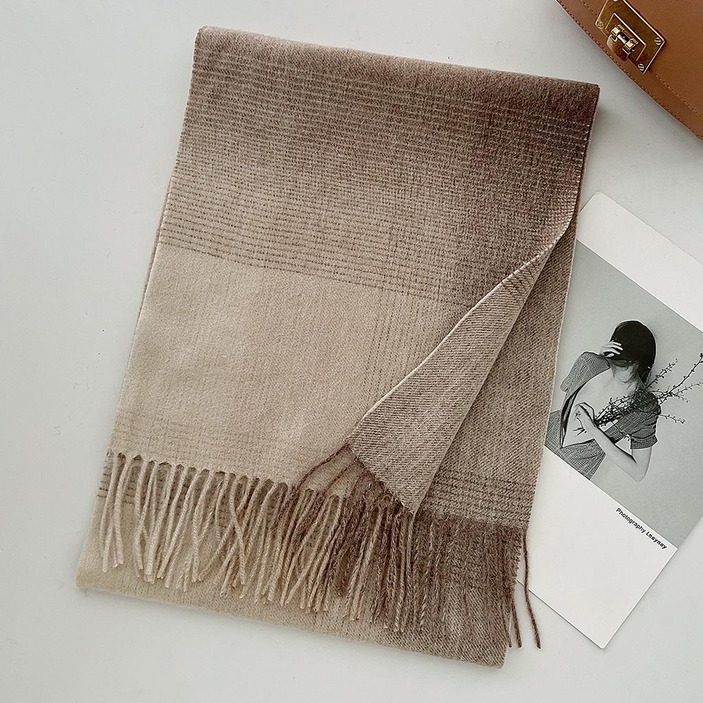 100% Pure Wool Scarf Female Winter Warm Cashmere Shawl Checkerboard Couple Accessory Outdoor Wrap Windproof Scarf