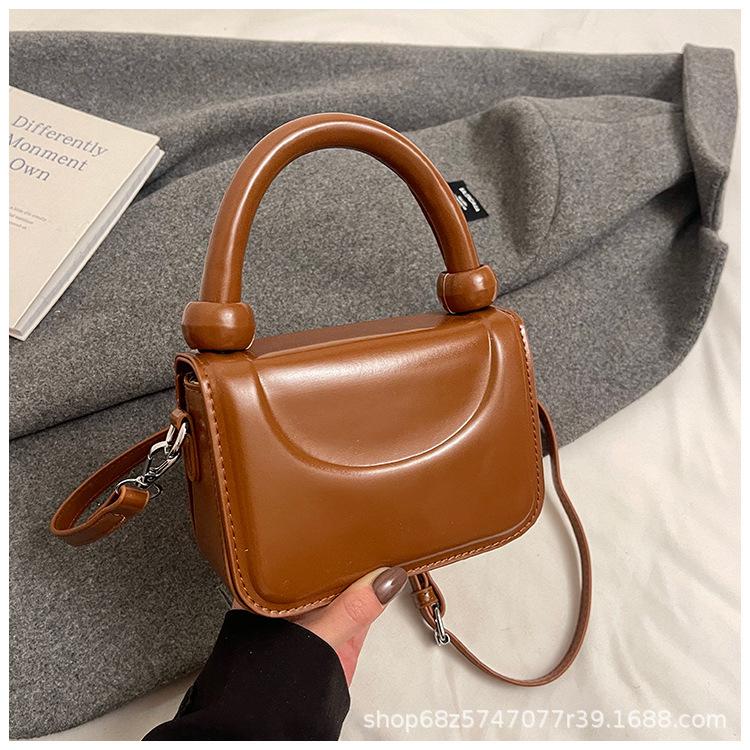 Premium texture small bag women's 2025 summer new versatile chain messenger bag fashionable portable shoulder small square bag