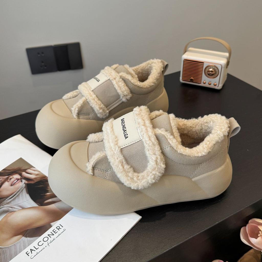 Plateau-Brot-Schuhe neu Samt warm Imitat Lammwolle mattes Leder lässige Mode Klettverschluss Damen Baumwollschuhe