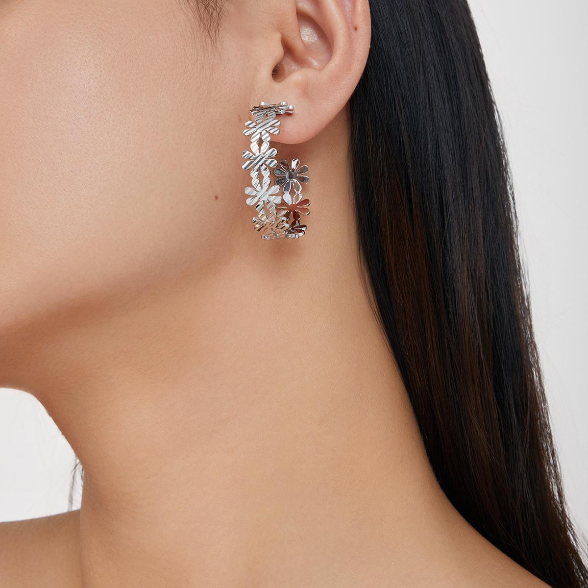 

INS - высококачественные и универсальные новые серьги-цветы и серьги, не выцветающие 18-каратные золотые легкие роскошные ювелирные изделия белого золота