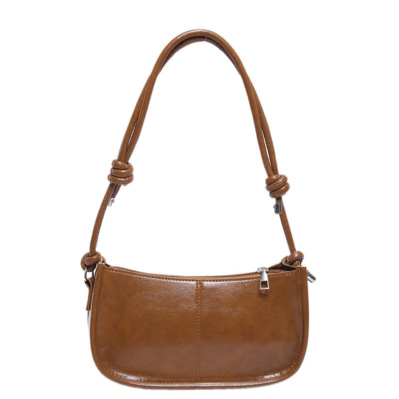 

Korean version of solid color glossy small bag women s 2024 summer new fashionable and simple foreign style one shoulder underarm bag messenger bag коричневий