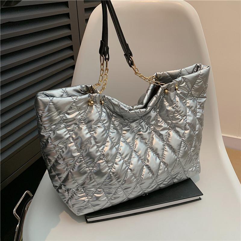 Large capacity tote bag women's 2025 new diamond shoulder bag women's cotton clothing bag fashion trend work bag tide