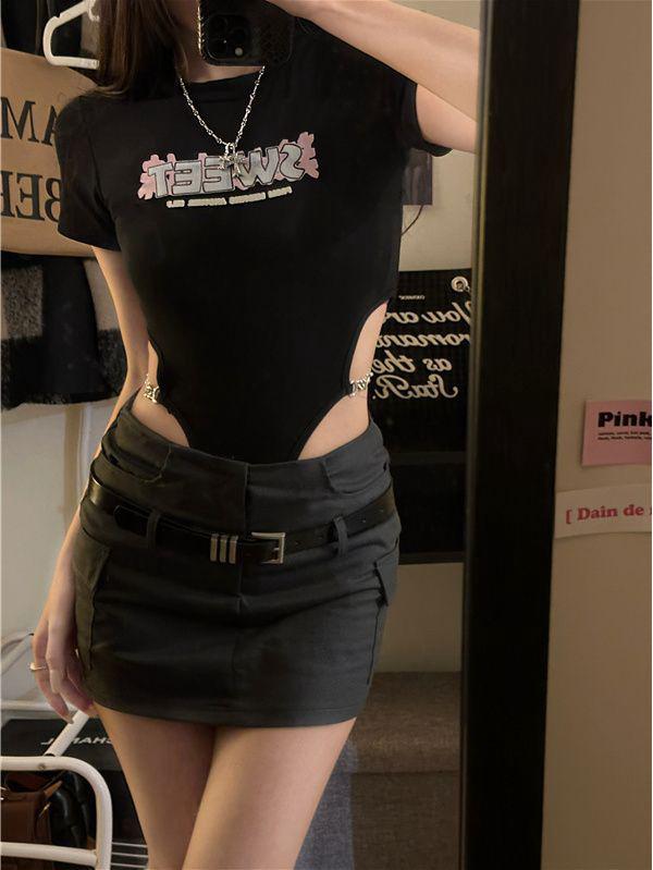 

Острый кроп-комбинезон-майка с цепочкой - Женская летняя мода, Темпераментный уличный стиль, Облегающий трендовый топ с коротким рукавом Large чёрный