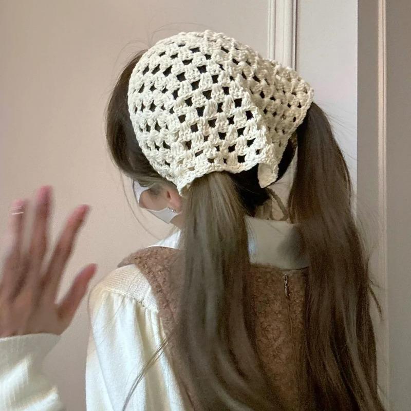 Beiges Baumwoll-Dreieck-Stirnband-Handtuch für Damen Sommerreise Haar-Schal Bandana Französischer Stil Hohlgitter-Stirnbänder