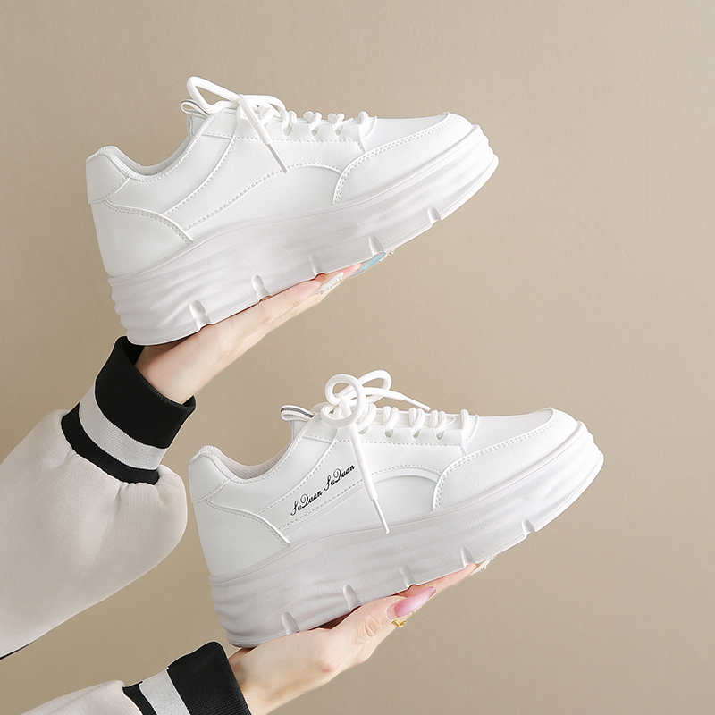 Fashion Thick Sole Hiphop Silver Boot Womans Shoes Luxury Designer Long Shoes Sneakers Sports Fit Popular Goods Bascket Interesting