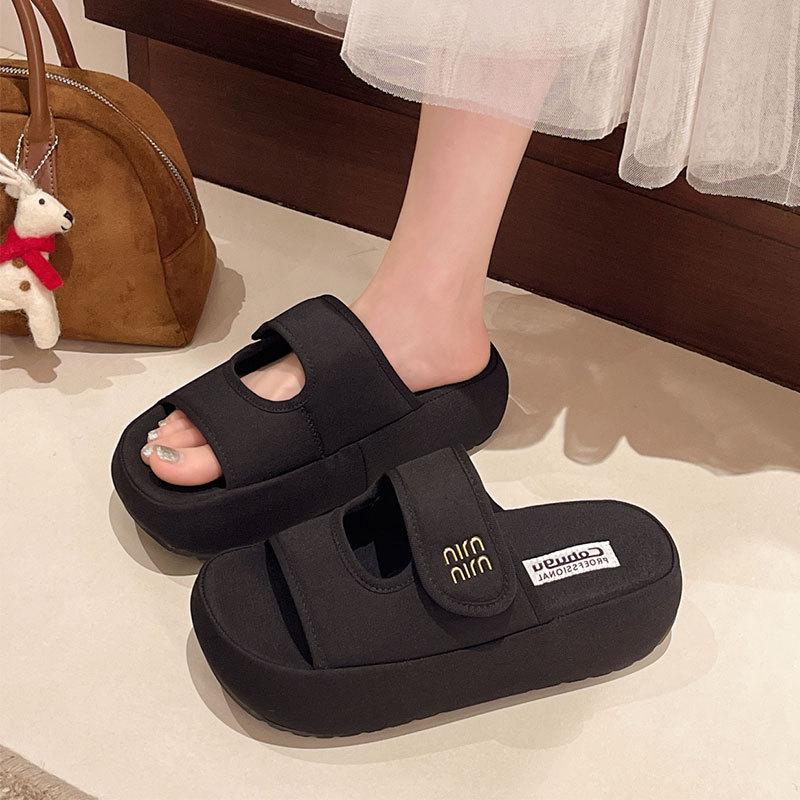 Slip-flop Velcro Versatile Slipper Women 2025 New Summer Outdoor Wear Explosive High-End Heightened Platform Slippers