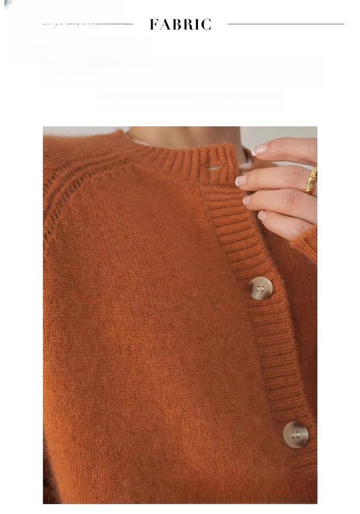 Women's Pure Wool Knit Cardigan: Autumn/Winter Long Sleeve, Round Neck, Thickened Sweater for a Slimming, Loose Fit.