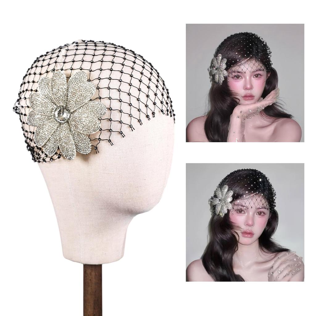 Leichter Nettschleier mit Kristallblumen-Design für Brautpartys und besondere Anlässe