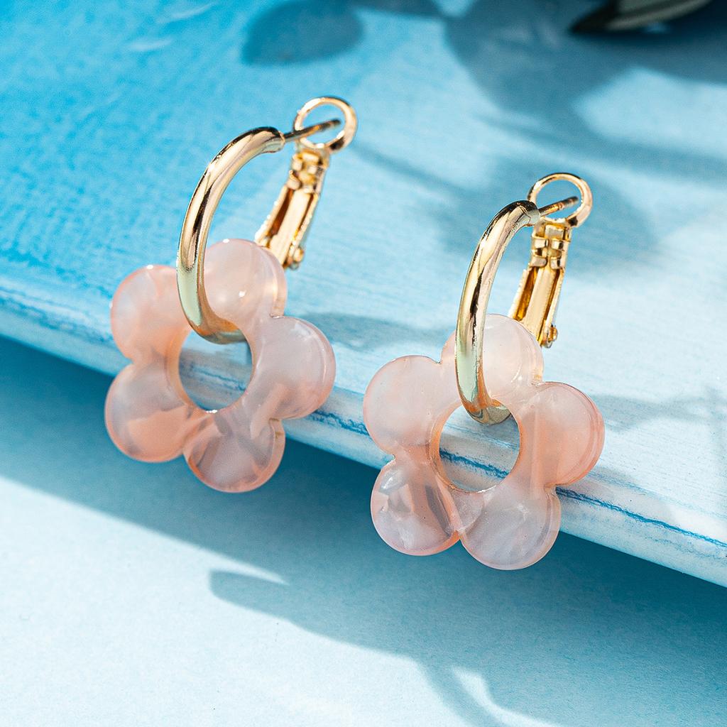 Fashion Exaggerated Flower Earrings Women'S Niche Design Sense Color Temperament Elegant Versatile Earrings