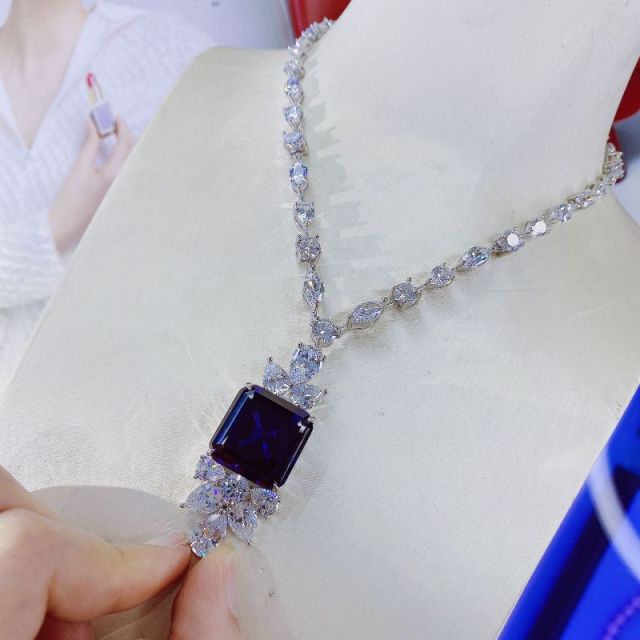 

Роскошные подвески из серебра S925 пробы, ожерелья для женщин, благородные дамы, полные бриллианты, 40 см, ожерелья для женщин, свадебная вечеринка, квадратный кулон