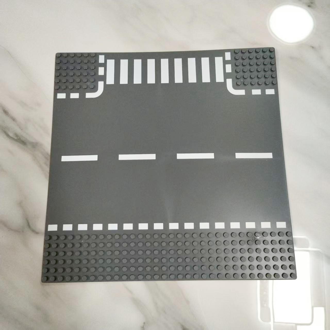 

Детские игрушки строительные блоки Базовая пластина Город Улица Сцена Перекресток D-образный перекресток Прямой поворот Совместимо с