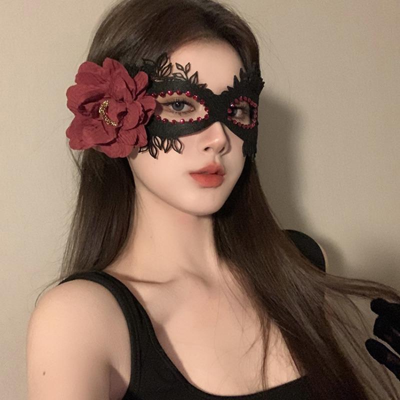 Black Flower Mask Costume for Masquerade Party Props for Party, Annual Event, Half-face Mask, Eye Cover, Makeup Night, Mask