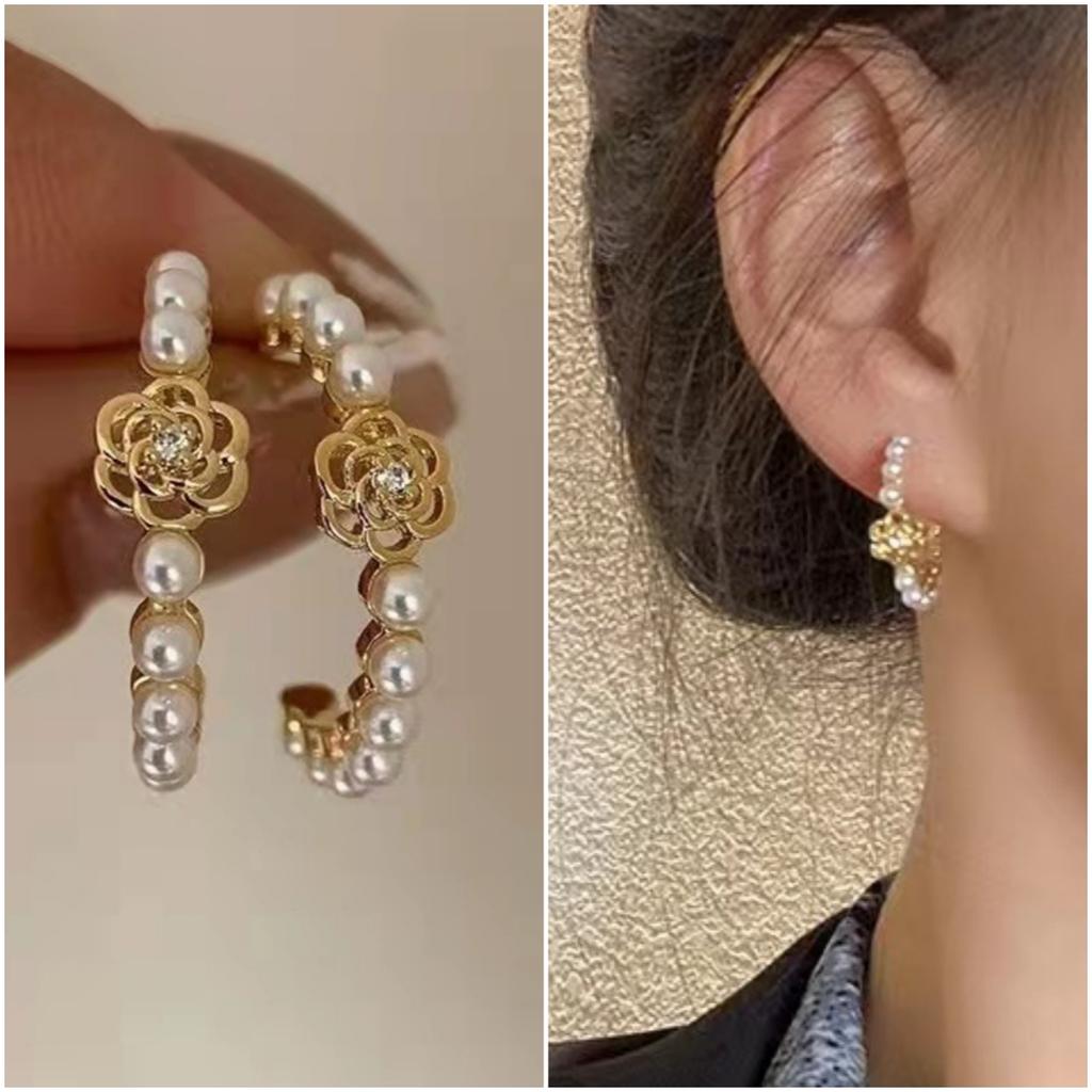 Elegant Pearl C Shape Drop Earrings Party Event Jewelry Women Golden Color Hollow Out Camellia Flower Dangle Earrings Basic Minimalist