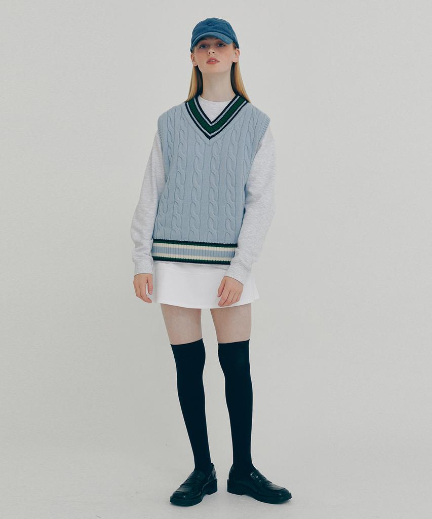 Clove [Fw21 Clove] Wool Cable Knit Vest (Blue)