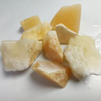Natural Topaz Crystal Stone Healing Energy Stone Rock Mineral Collection of Mineral Specimens Home Decoration Stone Diffuser Stone