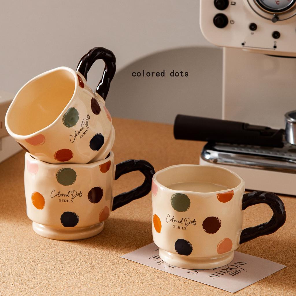 Retro Classic Ceramic Mug Household Water Cup Milk Breakfast Cartoon Cup Creative High Value Souvenir