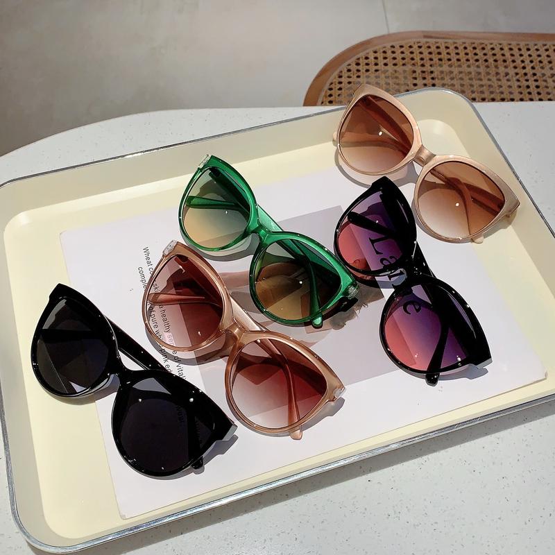 KAMMPT Vintage Cat Eye Sunglasses 2024 New Women Stylish Oversized Candy Color Outdoor Shades Fashion Brand Design Sun Glasses