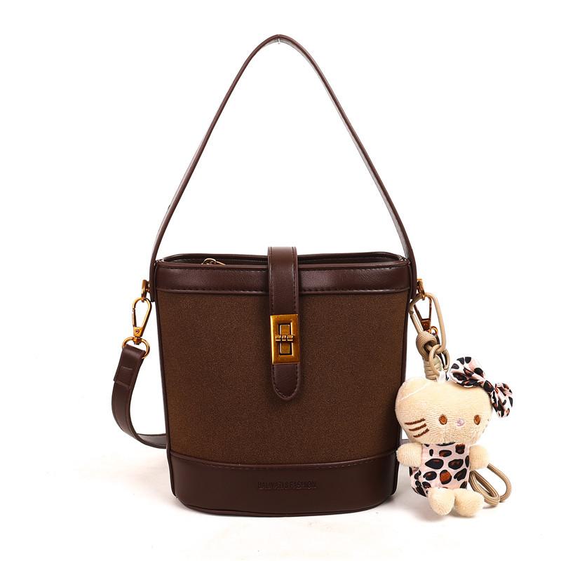 Fashion Leopard Print Bag Large Capacity Women's 2025 New Autumn and Winter Popular Messenger Bag Fashion Portable Bucket Bag