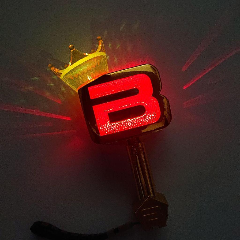 [USED] BIGBANG Gold Light Stick with Crown