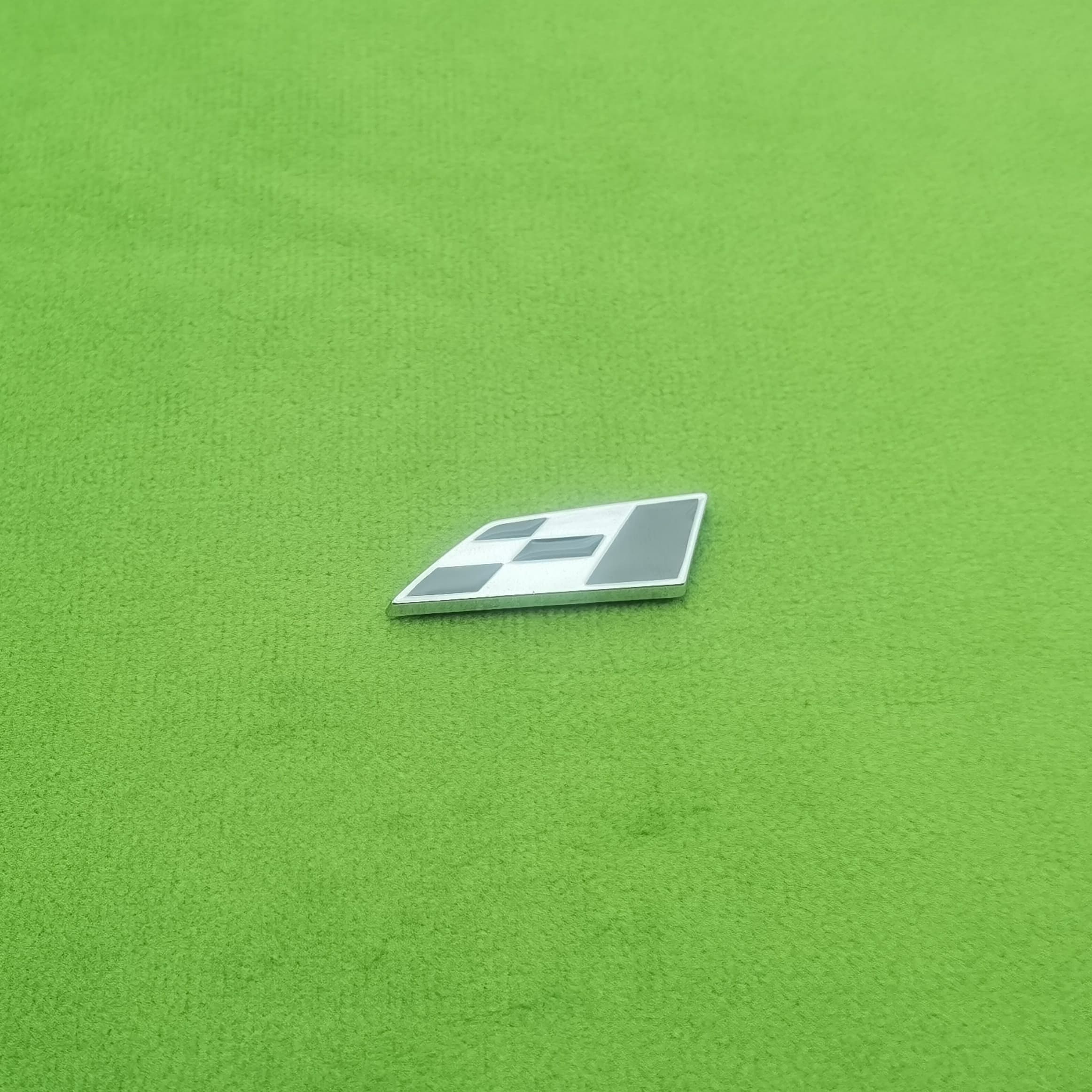 

1 шт. 3D Металлическая эмблема на руль автомобиля, наклейка для Mk2 Mk3 Ateca Ibiza Leon VZ Cupra Tarraco Alhambra Exeo Arona Formula Race 5#