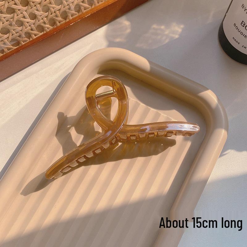 Large French Retro Claw Hair Clip for Elegant Women's Hairstyles.