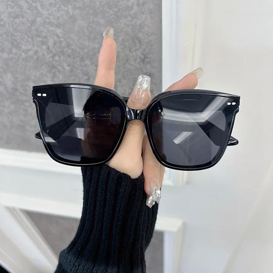 Ochelari de Soare Pătrați Clasici Modă Femei Bărbați Ochelari Retro Eleganti Casual Minimaliști Femeie Bărbat