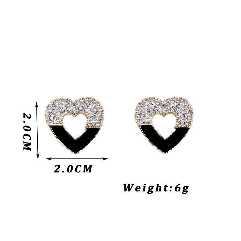 

Fashion Hollow Out Heart Earrings for Women Black Enamel Oil Shiny Rhinestones Patchwork Color Love Stud Earrings Korean Zircon