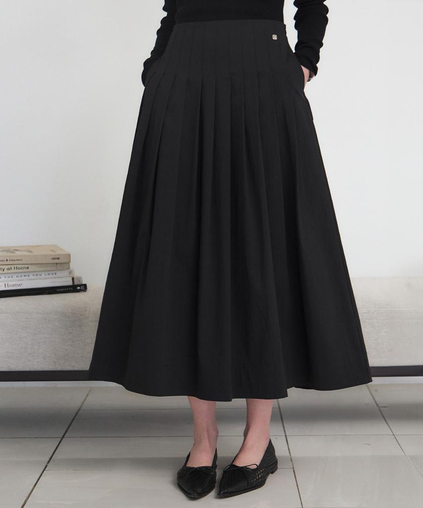 ARTID Pleated Nylon Full Skirt_Black