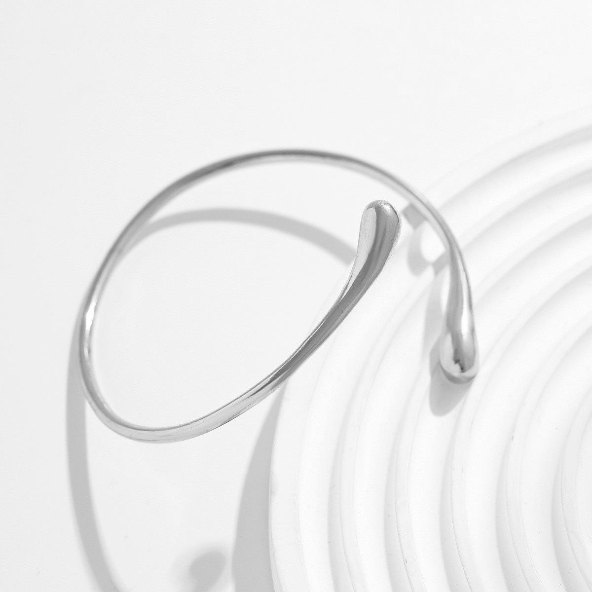 

Модный браслет на руку с трансграничным чувством дизайна, сплавное гладкое кольцо, браслет на руку в виде капли воды с регулируемым отверстием