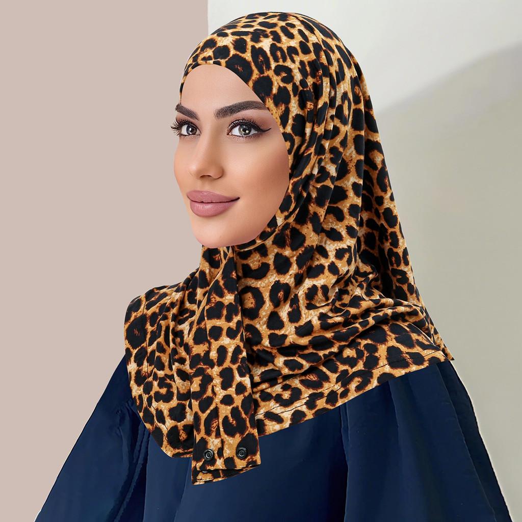 

Stylish Polyester Head Cover With Breathable Knit Fabric For Commuter And Leisure Use leopard Print