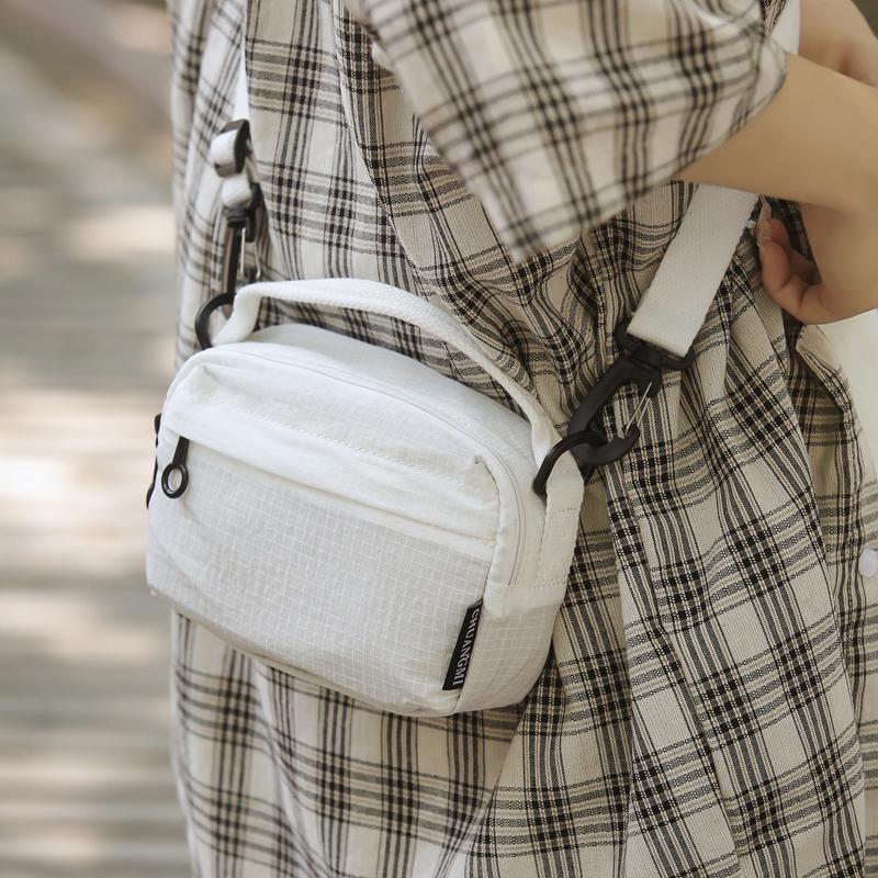 Women Nylon Small Handbag Men Waterproof Lightweight Shoulder Bag Solid Color Crossbody Mobile Phone Bag