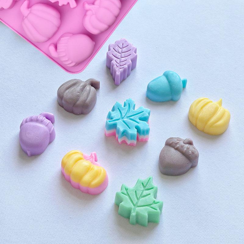 Fall Silicone Mold For Halloween Thanksgiving Pumpkin Maple Leaf Acorn Shape Chocolate Jummy Candy Cookies Mold Harvest Theme