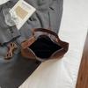 2025 Korean Women's Crescent Baguette Bag: Autumn Fashion Versatile Underarm Handbag
