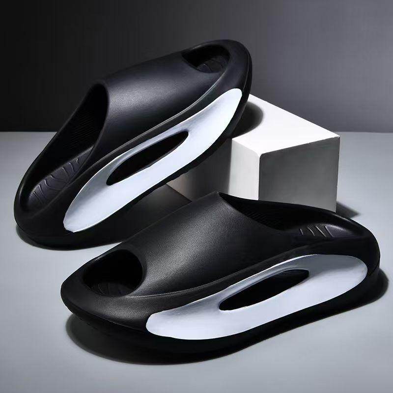 Men's Trendy Summer EVA Stomp-On Lacquer Sandals - Soft Sole for Outdoor Sports & Beach.