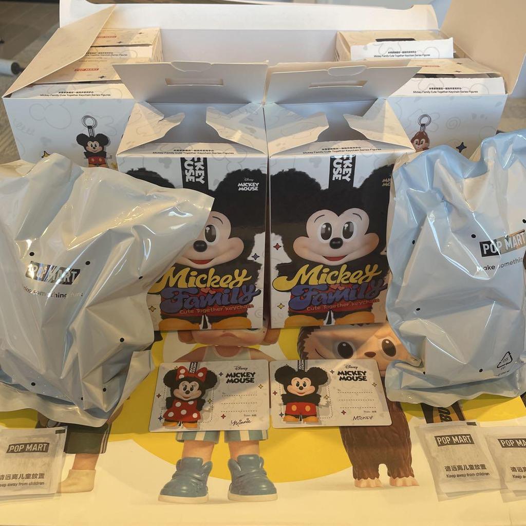 [OCCASION] Expédié aujourd'hui Pop Mart Famille Mickey Mickey Minnie POP MART