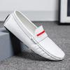 Fashion Men Leather Bean Shoes Flats Casual Loafers Large Size 38-47 Korean Style Outdoor Non-slip Leather Driving Shoes Shoes