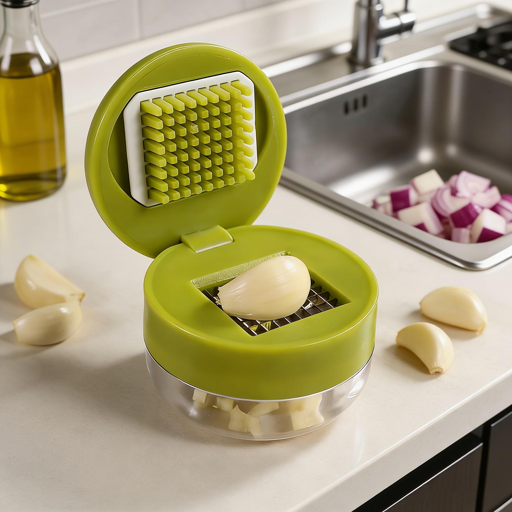 1pc Multifunctional Stainless Steel Garlic Press-Simple Manual Garlic Mincer Slicer Grater Kitchen Tools Kitchen Gadgets Used for Green manual garlic press