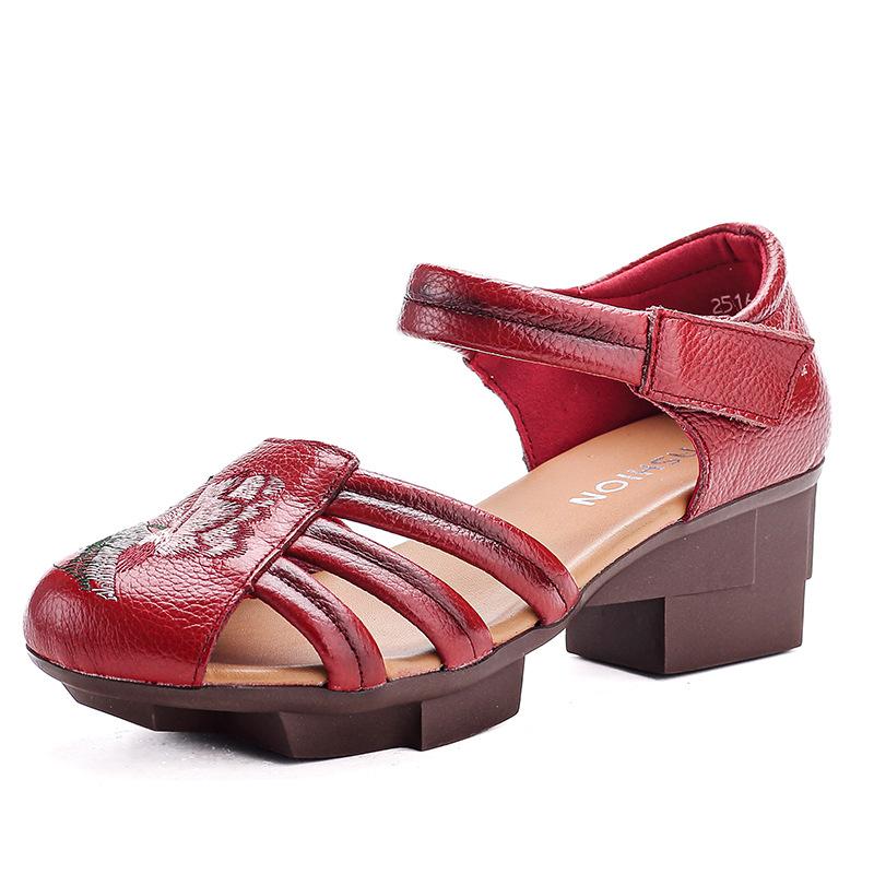 Mode Neue Sandalen mit mittlerem Absatz Frau Sommer Echtleder Schuhe für Frauen bestickte florale Sandale Retro Schuhe mit Absatz Klettverschluss Pumps