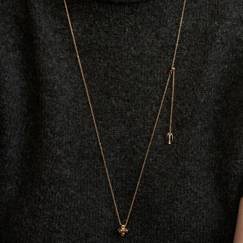 Hei Berry Pendant Long Necklace