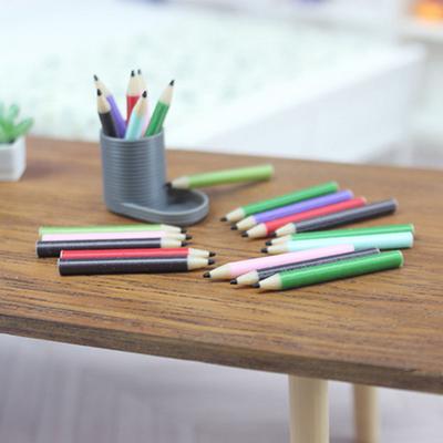 1 Takım 1:12 Bebek Evi Minyatür Bebek Evi Kalemlik+6 Renkli Kalem Seti Bebek Evi Dekorasyonu Oyun Oyna Bebek Evi Kırtasiye Oyuncakları