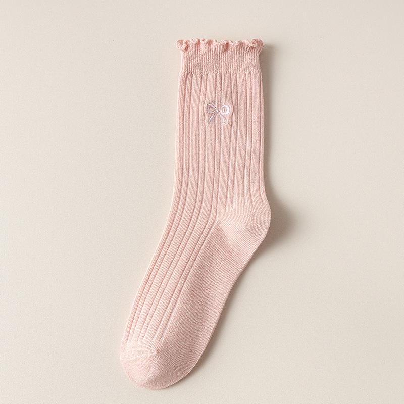 "Women's Anti-Pilling Embroidered Bow Mid-Tube Lace Cotton Socks - Autumn Breathable Style"